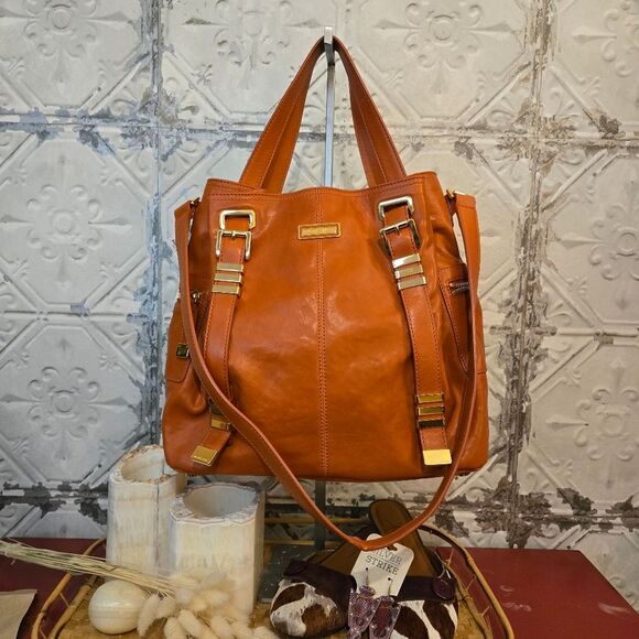 Michael Kors Collection Darrington Large Camel Color Leather Bag - Picture 15 of 15